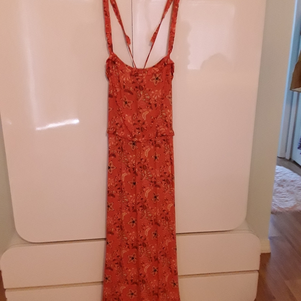 SPELL GYPSY CELESTIAL RED STRAPPY S EUC